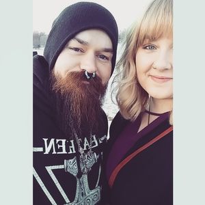 Meet your Posher, Pauline